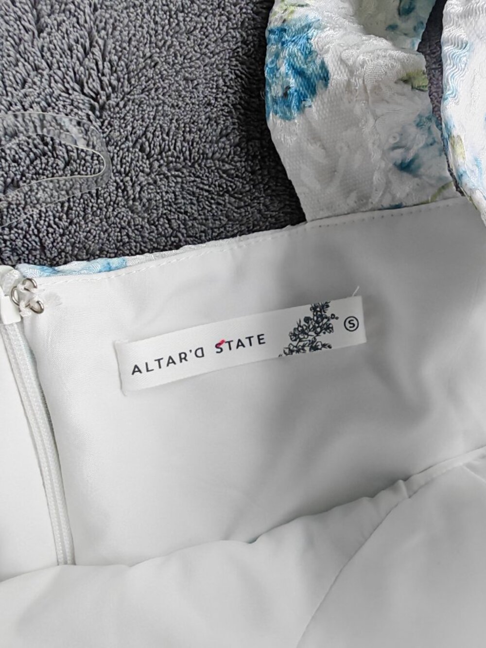 Altar’d State Blue Floral Shimmer Jacquard Tie Strap Mini Dress Cottagecore Size - Picture 8 of 16
